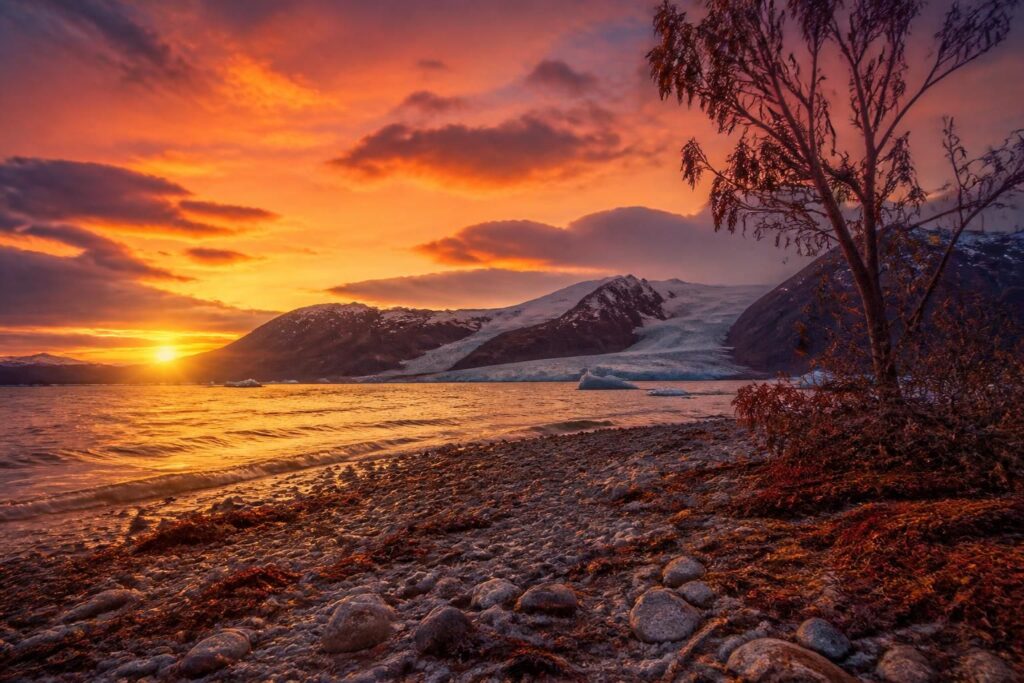 découvrez comment le coucher de soleil, moment à la fois magnifique et fragile, met en lumière les défis urgents du changement climatique et son impact sur notre planète.